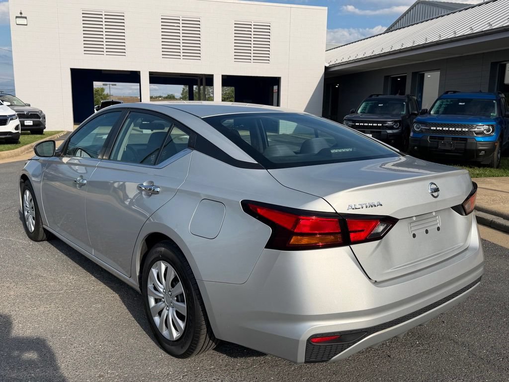 Used 2021 Nissan Altima 2.5 S FWD image 3