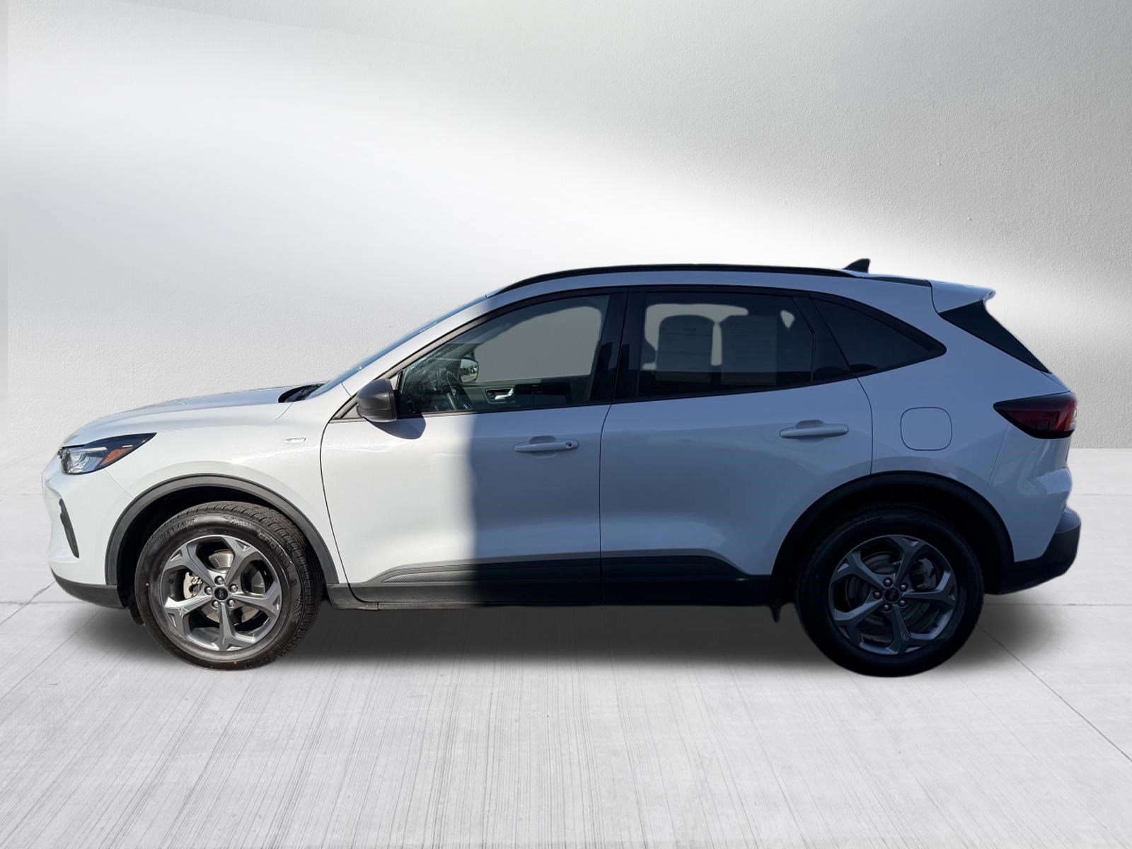 Certified 2025 Ford Escape ST-Line AWD/4WD video 2