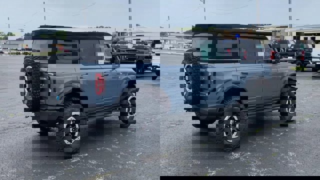 Certified 2024 Ford Bronco Outer Banks w/ Sasquatch Package image 9