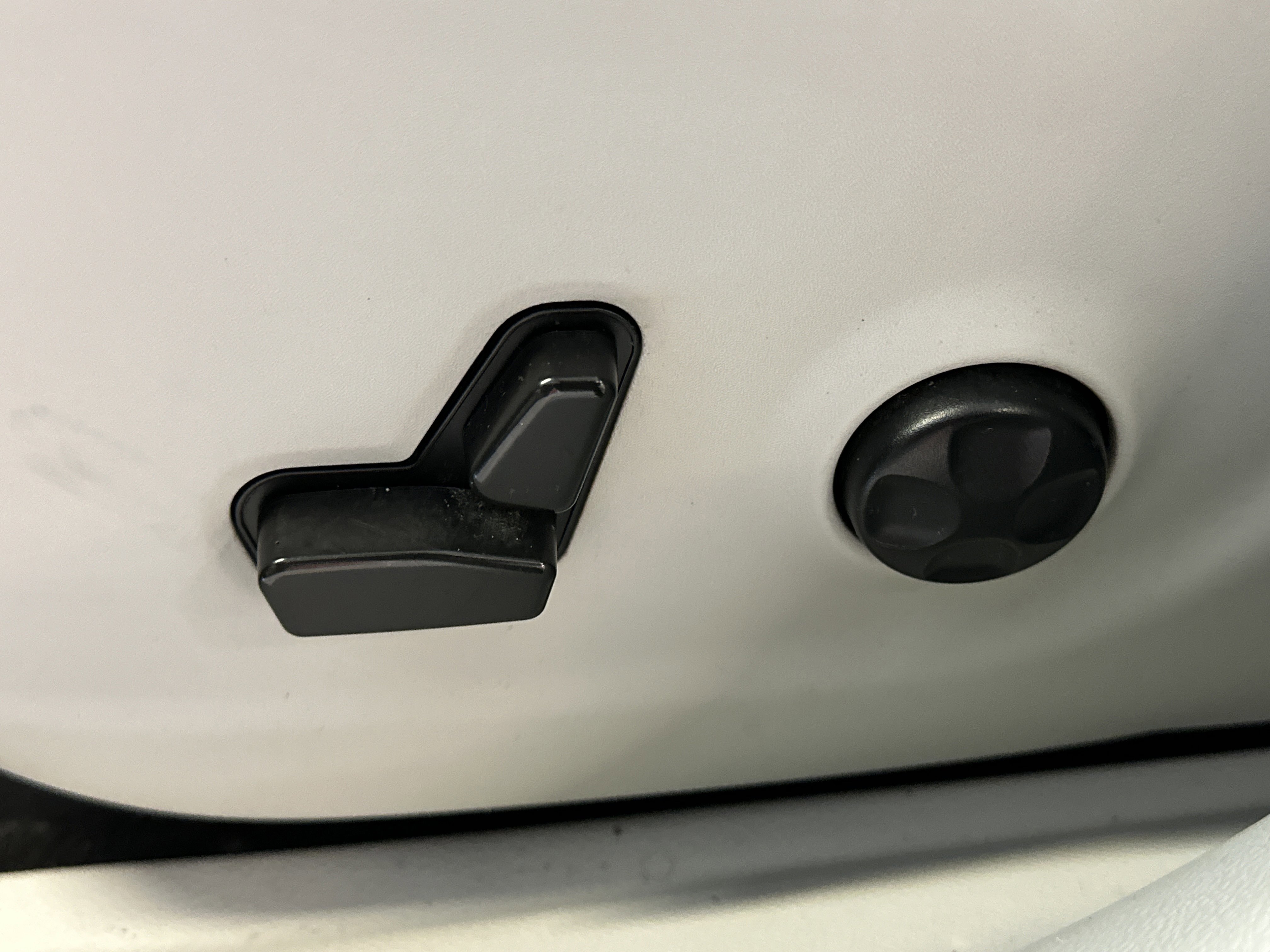 Used 2021 Jeep Cherokee Latitude Lux image 22