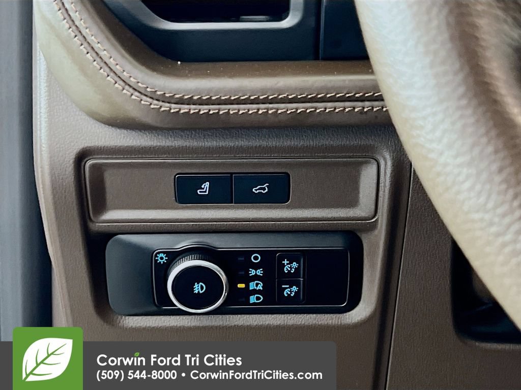 Certified 2024 Ford Expedition Max King Ranch AWD/4WD image 20