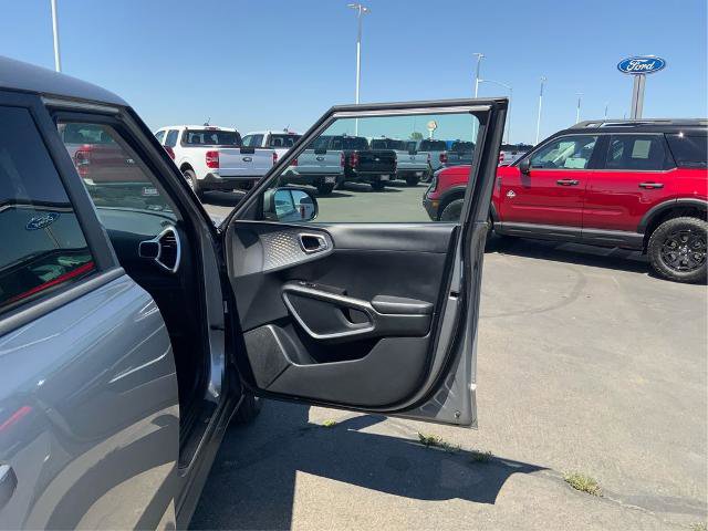 Used 2023 Kia Soul LX w/ Option Group 015 FWD image 21