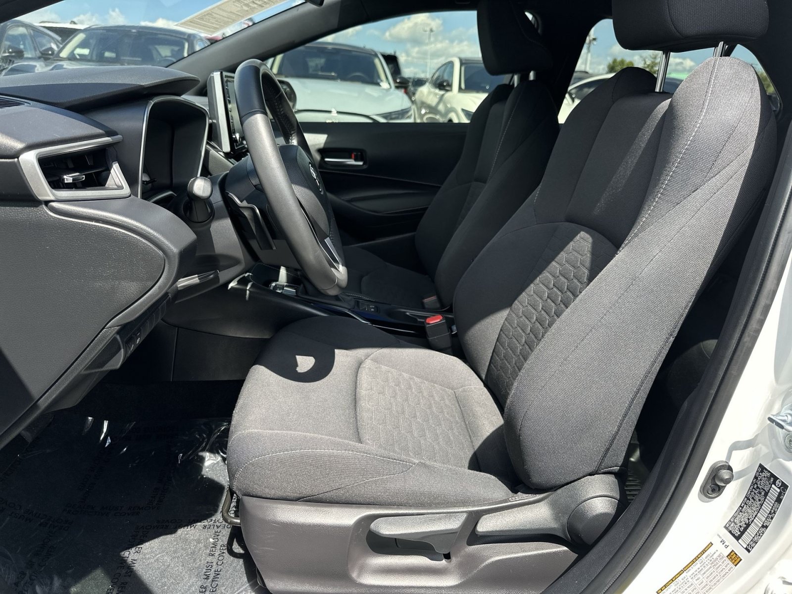 Used 2022 Toyota Corolla SE FWD image 14