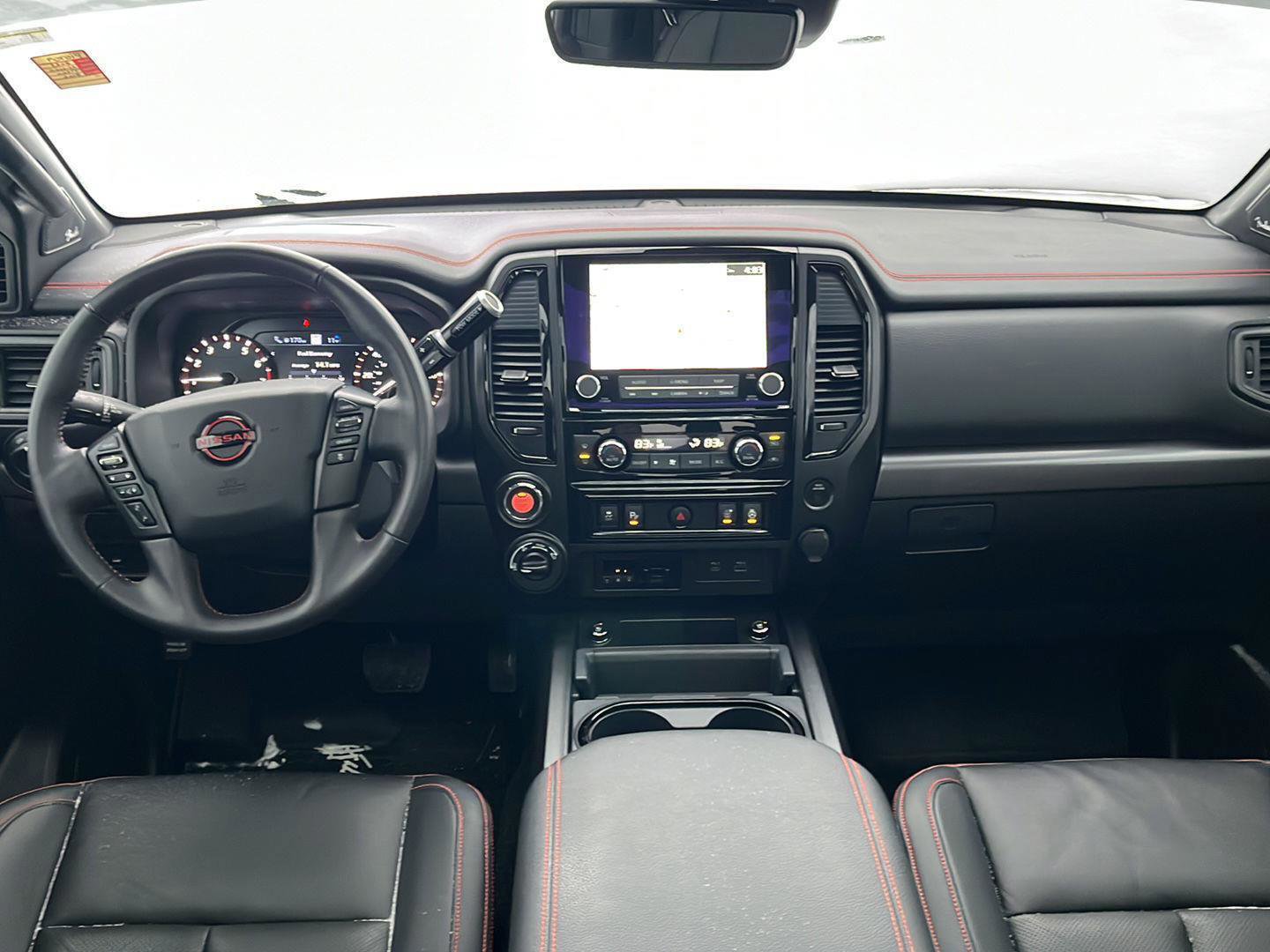 Used 2023 Nissan Titan PRO-4X w/ Pro-4x Convenience Package image 13