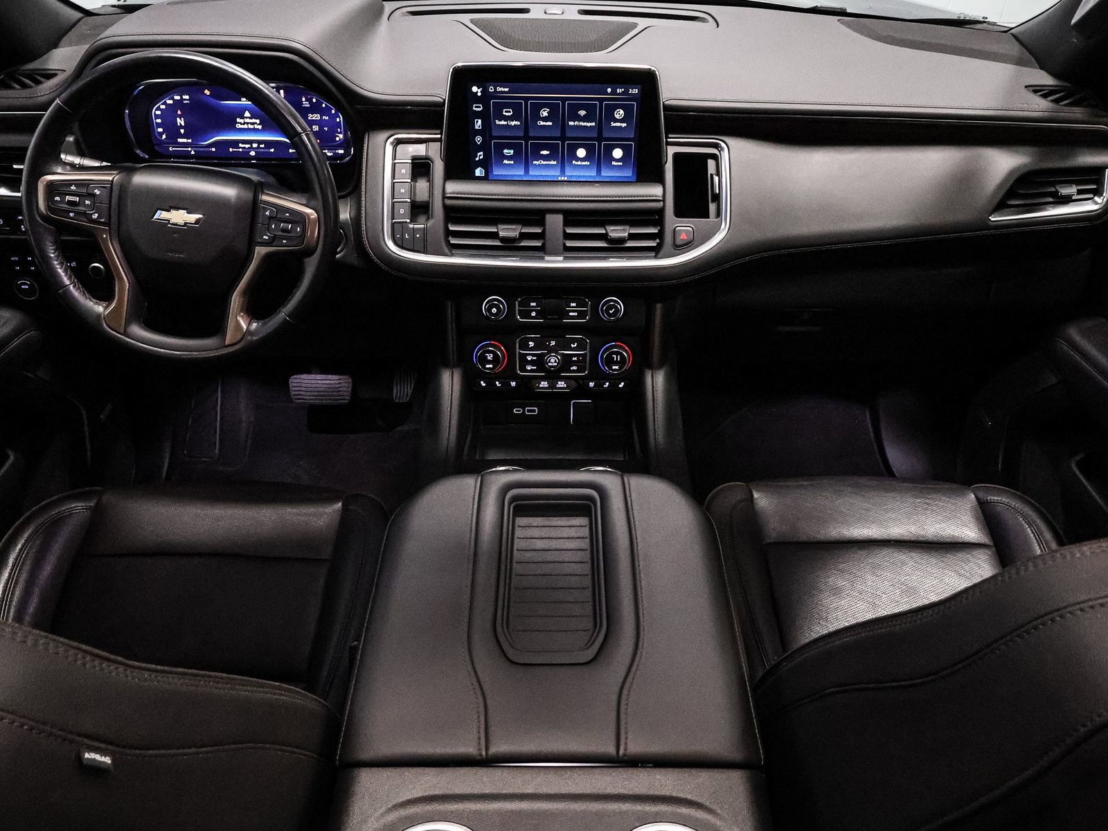 Used 2022 Chevrolet Suburban High Country AWD/4WD image 27