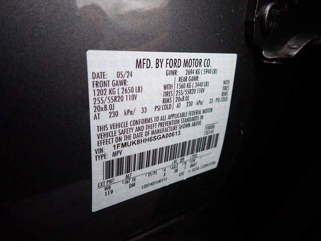 Certified 2025 Ford Explorer Platinum w/ LUX Leather Package image 23