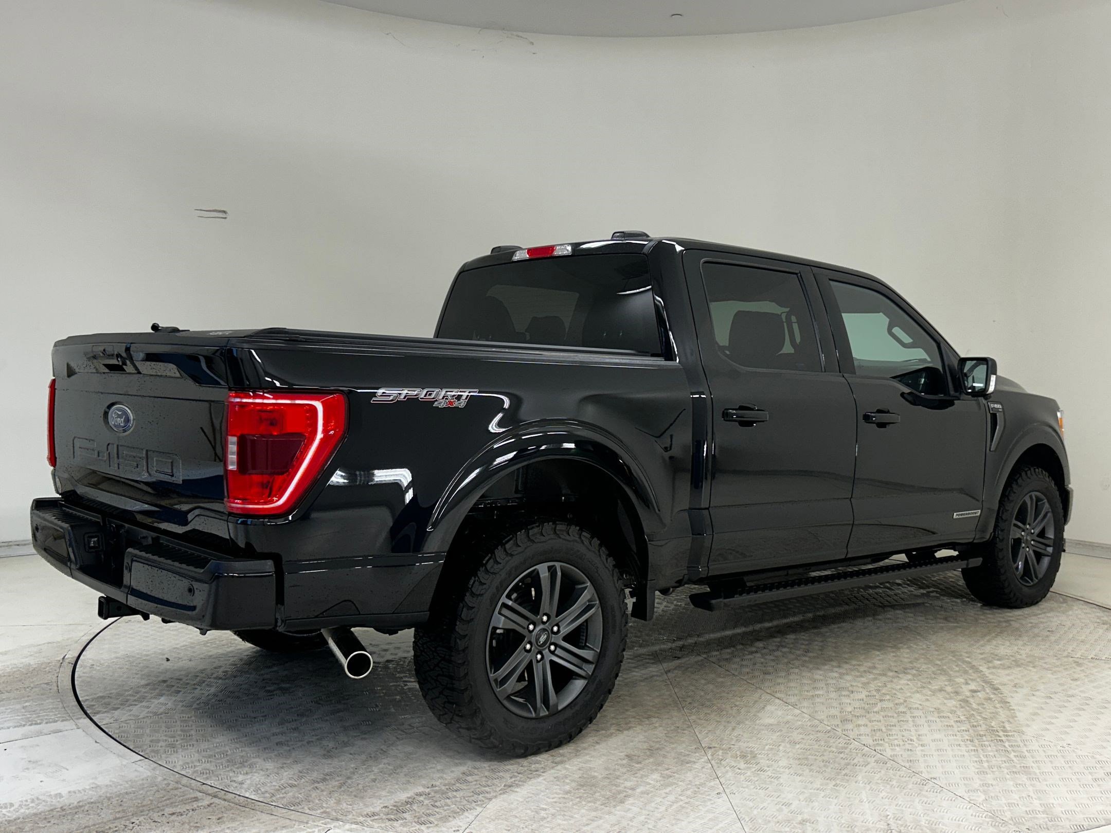 Certified 2023 Ford F150 XLT w/ Equipment Group 302A High image 5