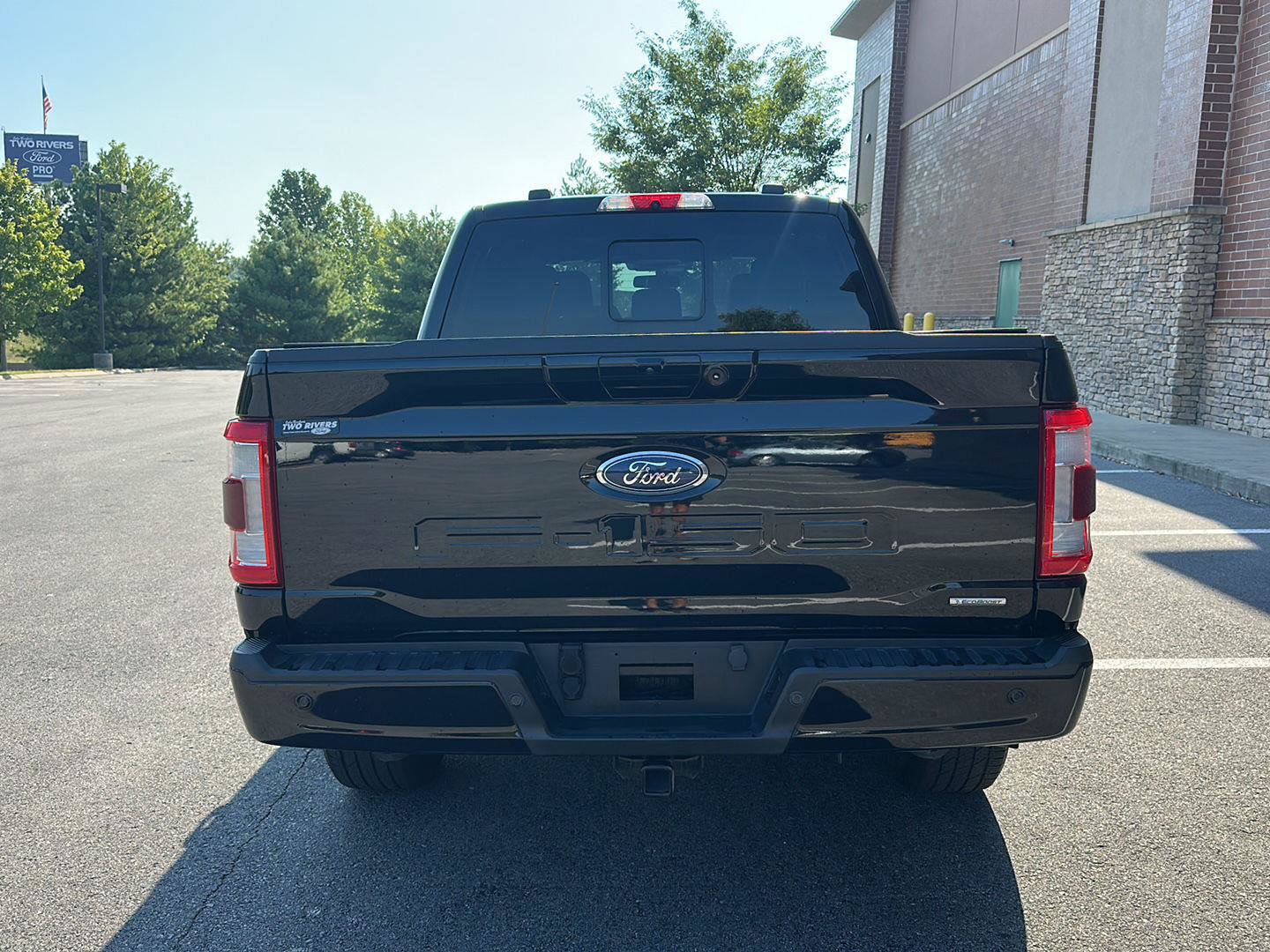 Certified 2022 Ford F150 Lariat AWD/4WD image 4