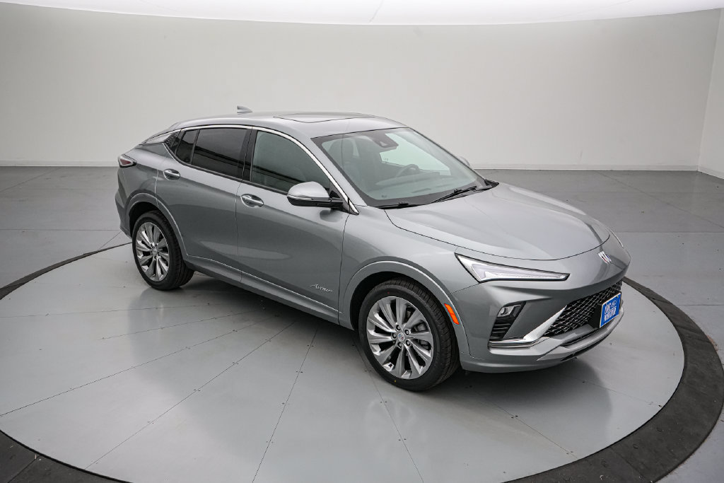 Used 2024 Buick Envista Avenir FWD image 2