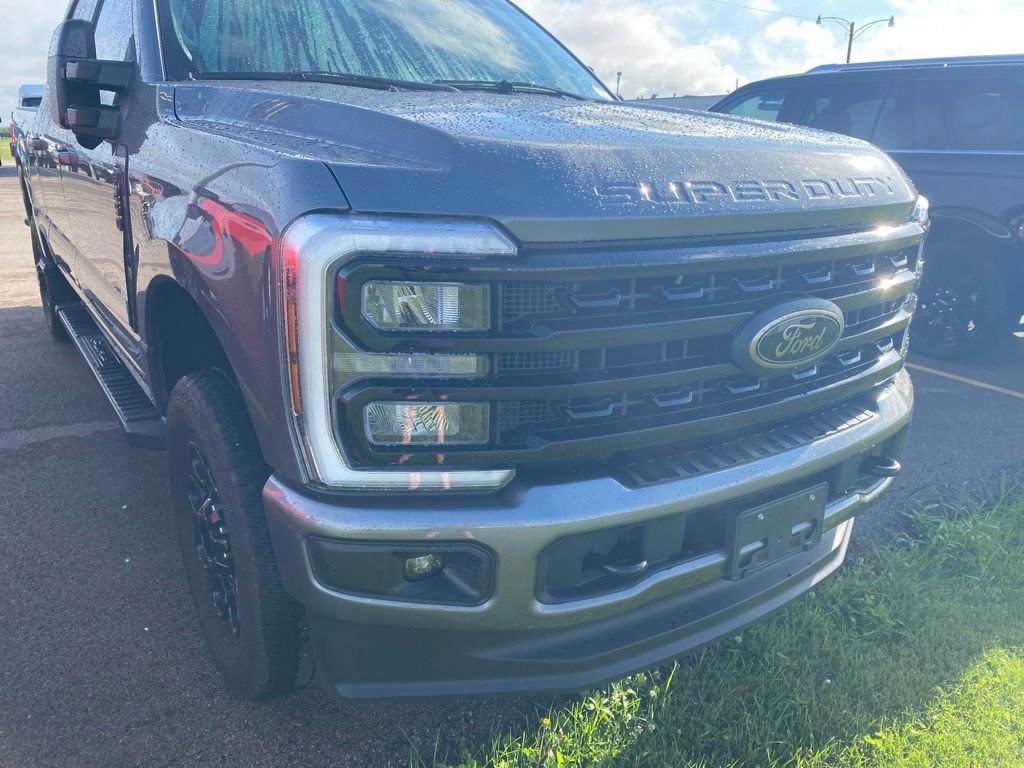 Certified 2024 Ford F250 Lariat w/ Black Appearance Package AWD/4WD image 3