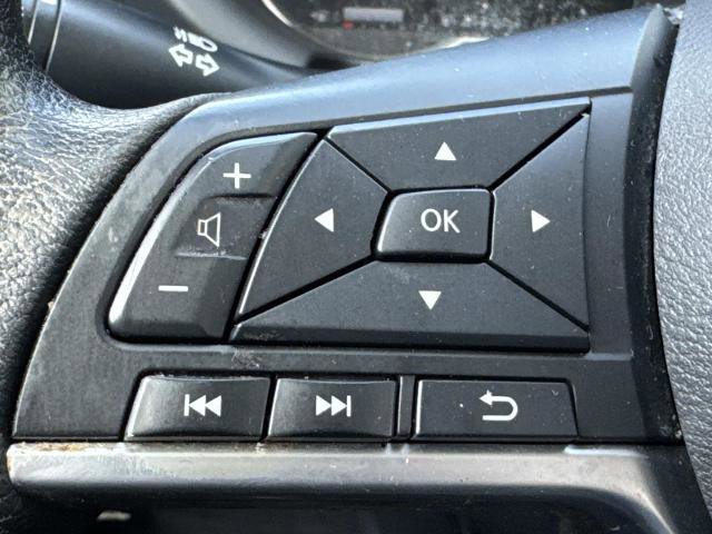 Used 2020 Nissan Kicks SV image 25