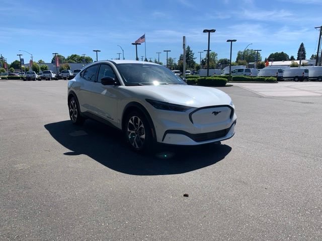 Certified 2024 Ford Mustang Mach-E Select AWD/4WD image 9