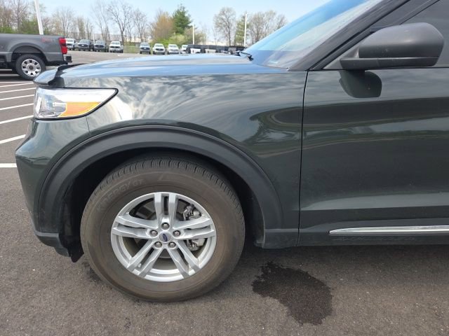 Certified 2023 Ford Explorer XLT image 17