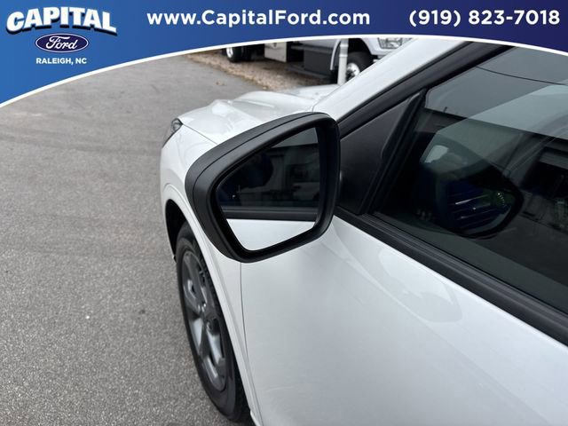 Certified 2024 Ford Escape ST-Line w/ Tech Pack #1 image 12