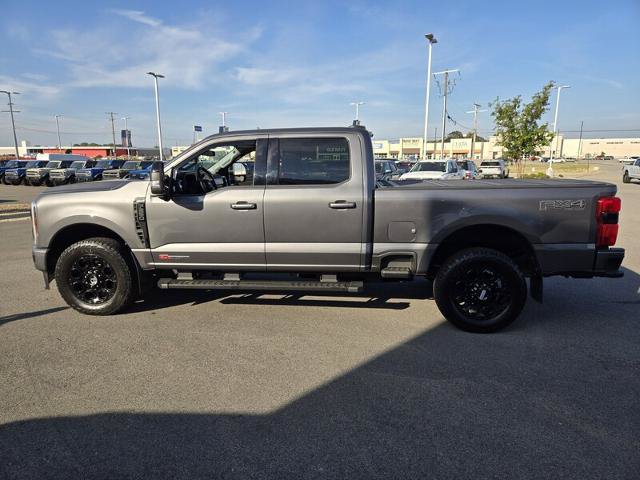 Certified 2025 Ford F250 Lariat w/ Lariat Ultimate Package AWD/4WD image 8