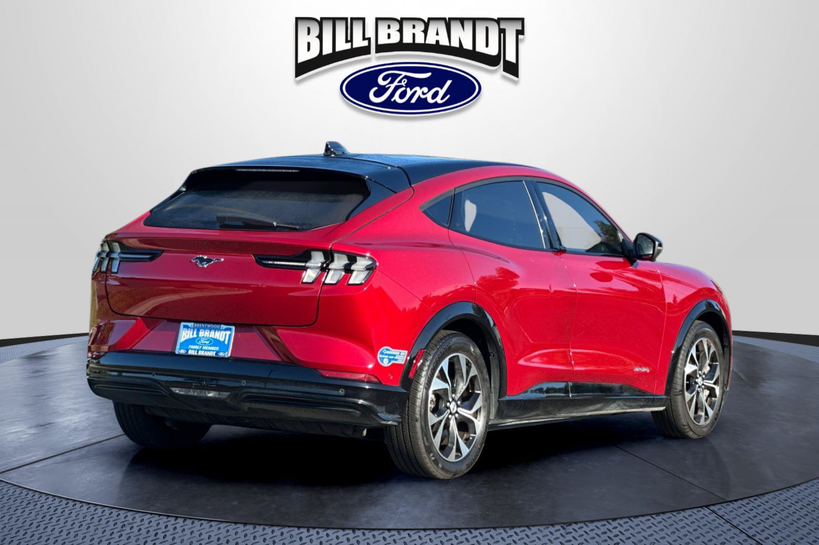 Certified 2021 Ford Mustang Mach-E Premium AWD/4WD image 3