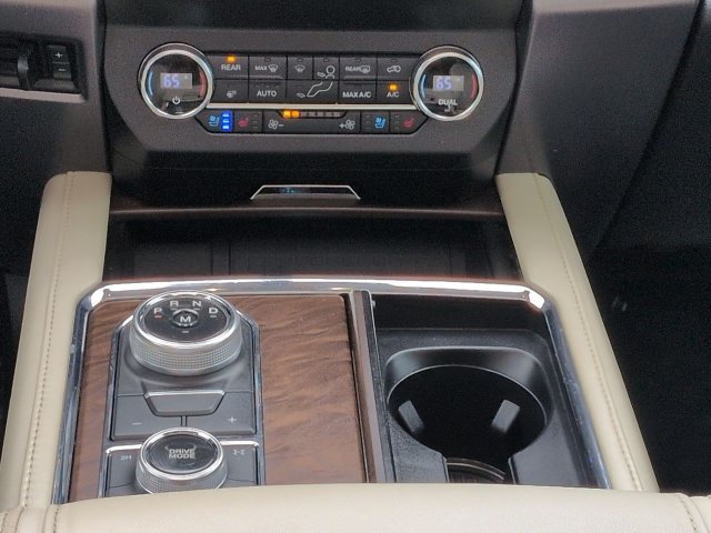 Certified 2020 Ford Expedition Platinum AWD/4WD image 19