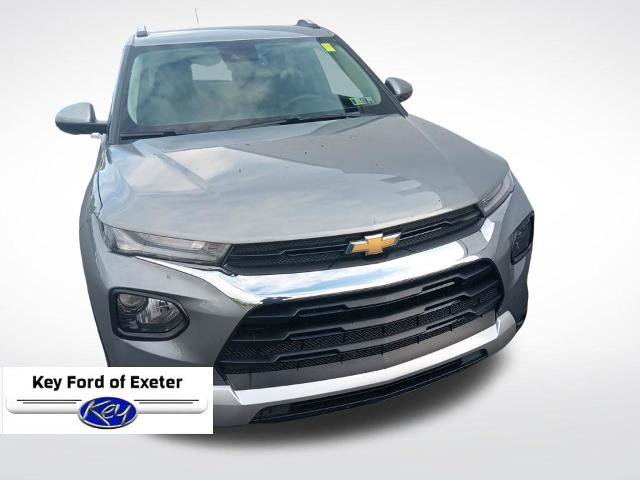 Used 2023 Chevrolet TrailBlazer LT w/ Convenience Package AWD/4WD image 2