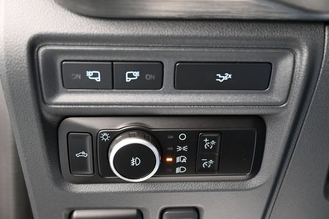 Certified 2023 Ford F150 Lariat AWD/4WD image 24