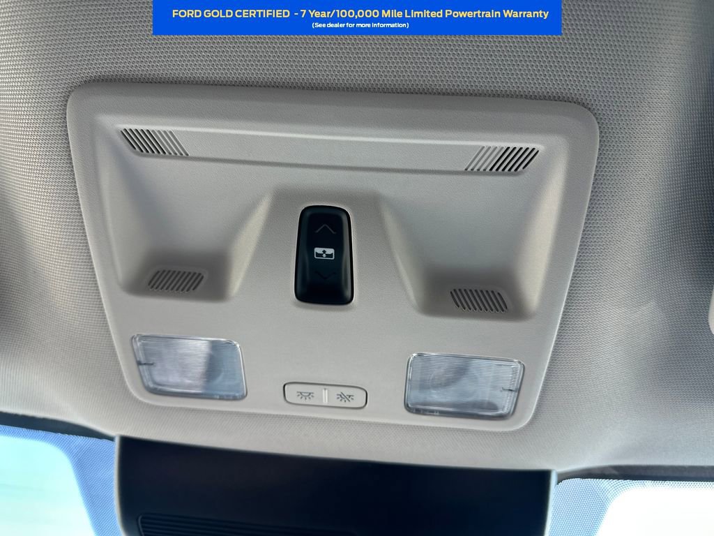 Certified 2024 Ford Maverick Lariat w/ Black Appearance Package image 18