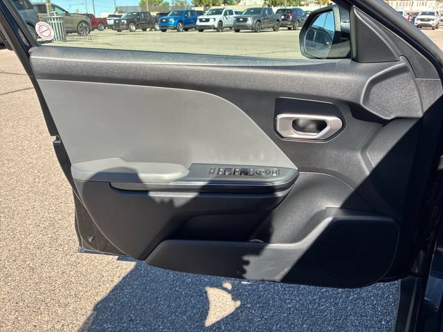 Used 2025 Kia K4 FWD image 15