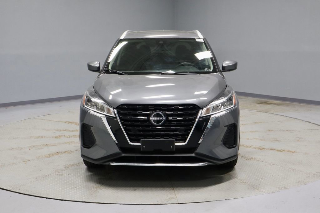 Used 2022 Nissan Kicks SV image 9