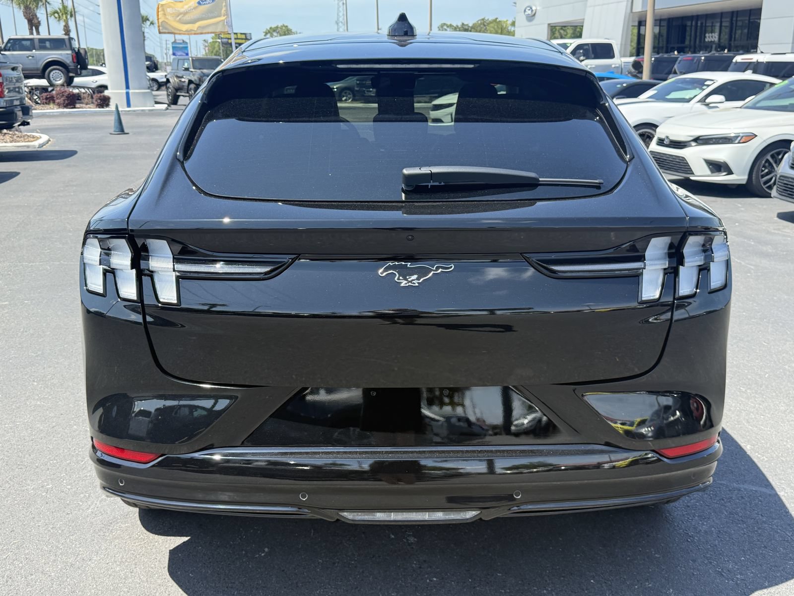 Certified 2025 Ford Mustang Mach-E Premium w/ Sport Appearance Package AWD/4WD image 6