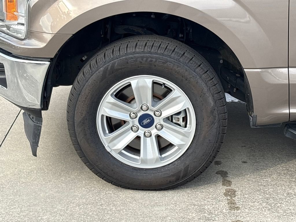 Certified 2019 Ford F150 XLT image 11