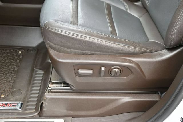 Used 2022 GMC Sierra 2500 Denali w/ Denali Ultimate Package AWD/4WD image 13