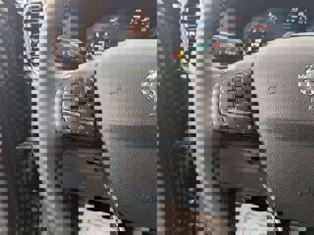 Certified 2025 Ford Bronco Sport Outer Banks w/ Outer Banks Tech Package+ image 17