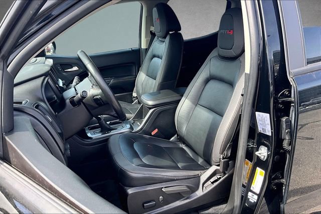 Used 2022 GMC Canyon AT4 w/ Trailering Package image 24