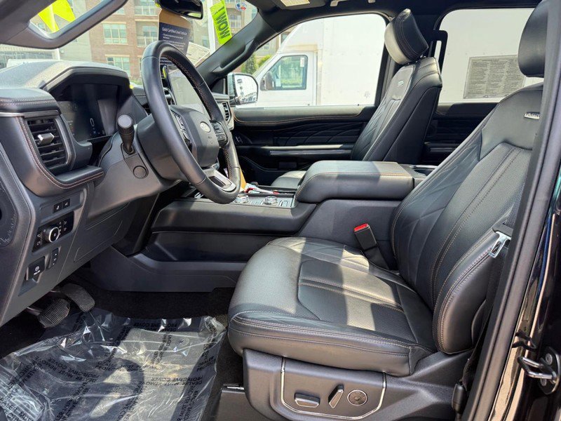 Certified 2024 Ford Expedition Max Platinum image 18