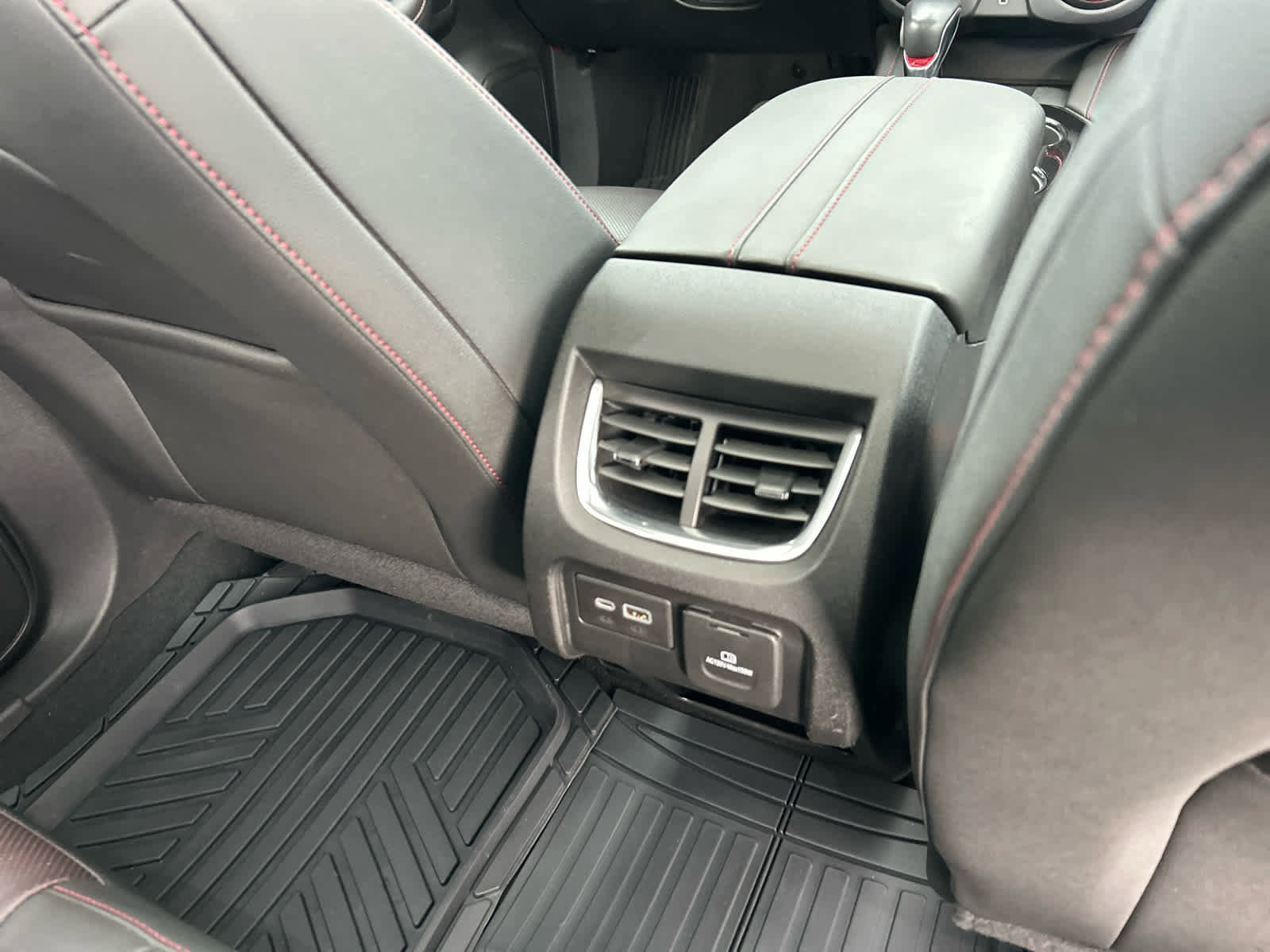 Used 2022 Chevrolet Blazer RS w/ Enhanced Convenience Package image 25