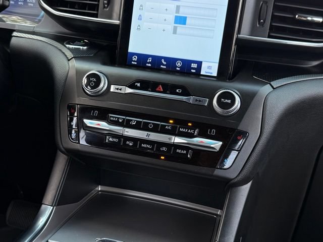 Certified 2020 Ford Explorer ST w/ Premium Technology Package AWD/4WD image 29
