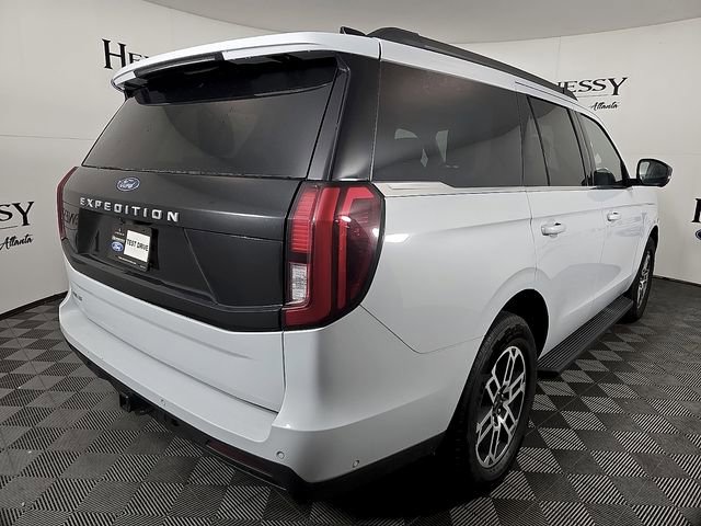 Certified 2025 Ford Expedition Active RWD image 5