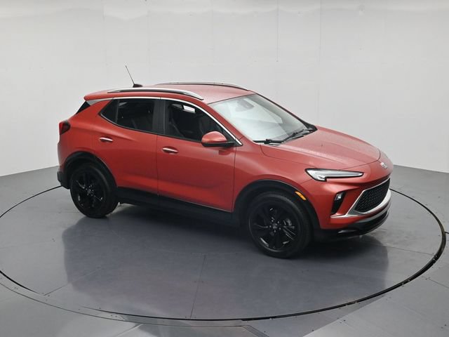 Used 2024 Buick Encore GX Sport Touring FWD image 43