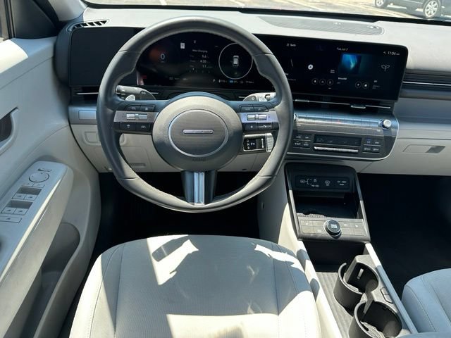 Used 2024 Hyundai Kona SEL FWD image 12