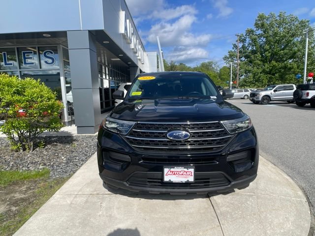 Certified 2022 Ford Explorer XLT AWD/4WD image 3