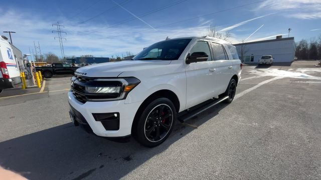Certified 2024 Ford Expedition Limited image 5