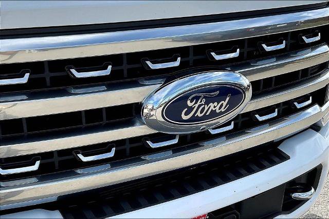 Certified 2024 Ford F350 Platinum w/ Tremor Off-Road Package image 34