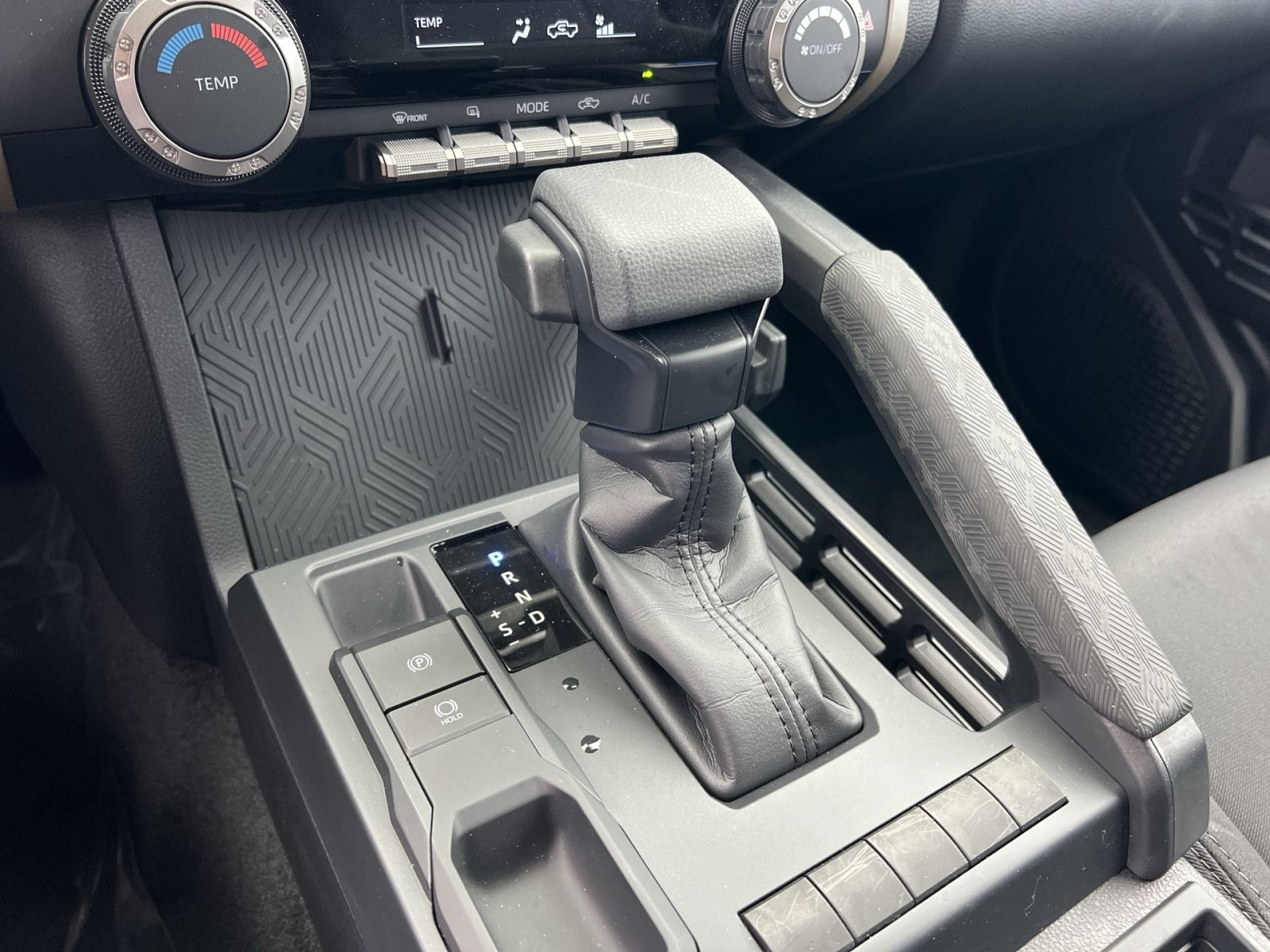 Used 2026 Toyota Tacoma SR w/ SR Upgrade Package RWD image 21
