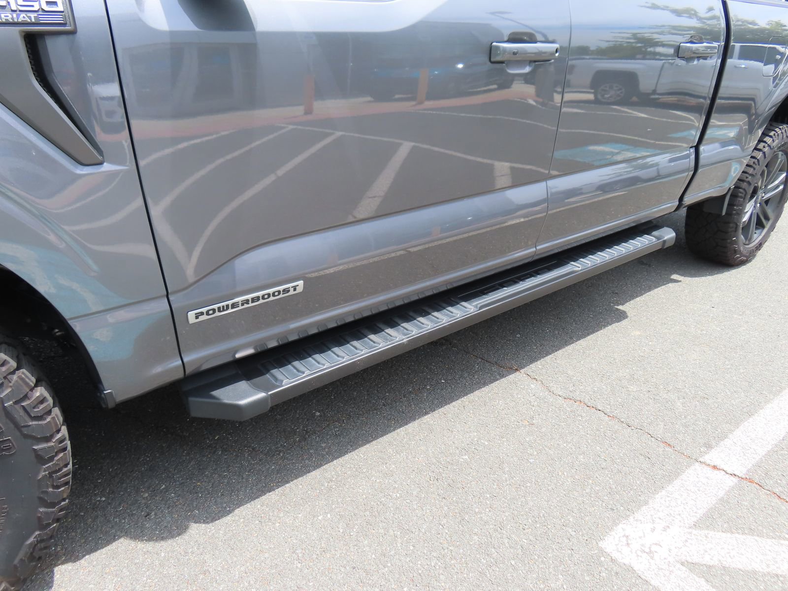 Certified 2023 Ford F150 Lariat AWD/4WD image 11
