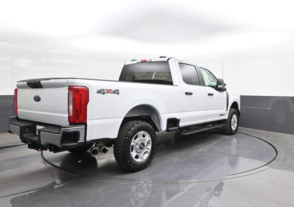 Certified 2026 Ford F250 XLT AWD/4WD image 11
