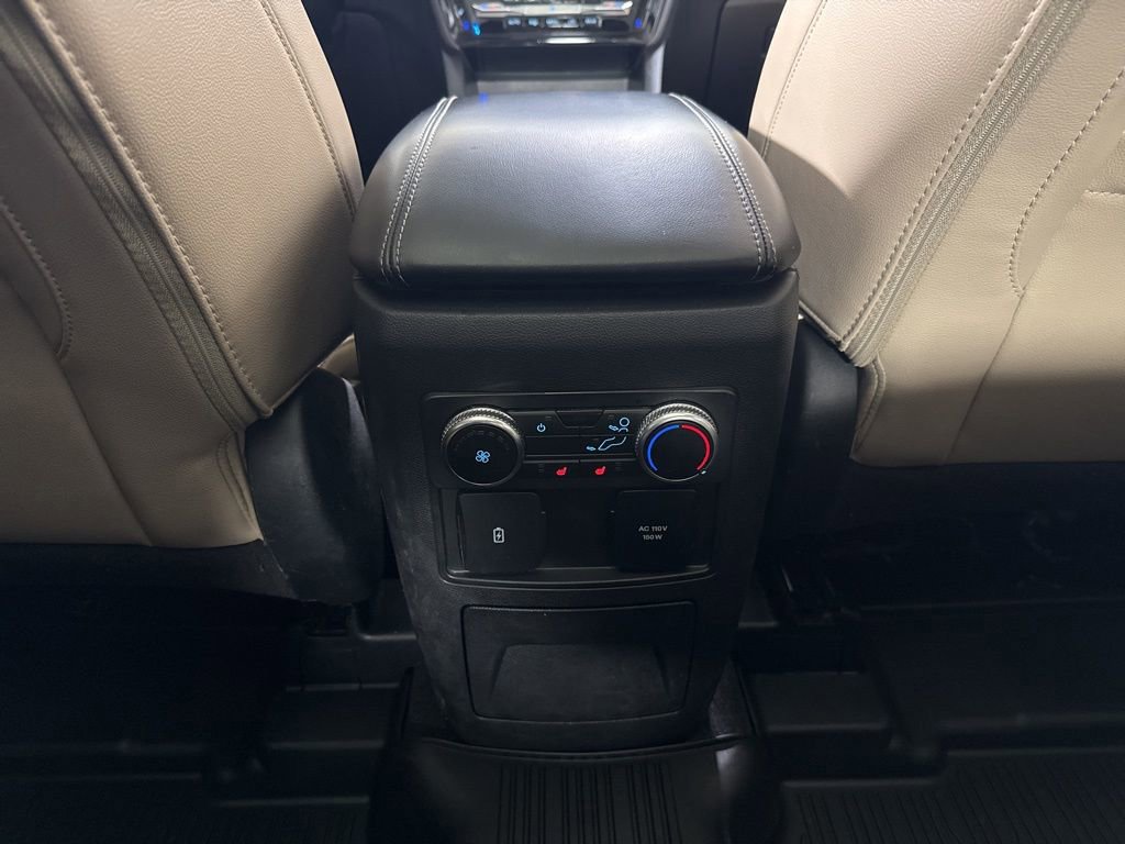 Certified 2023 Ford Explorer Limited w/ Equipment Group 301A AWD/4WD image 31