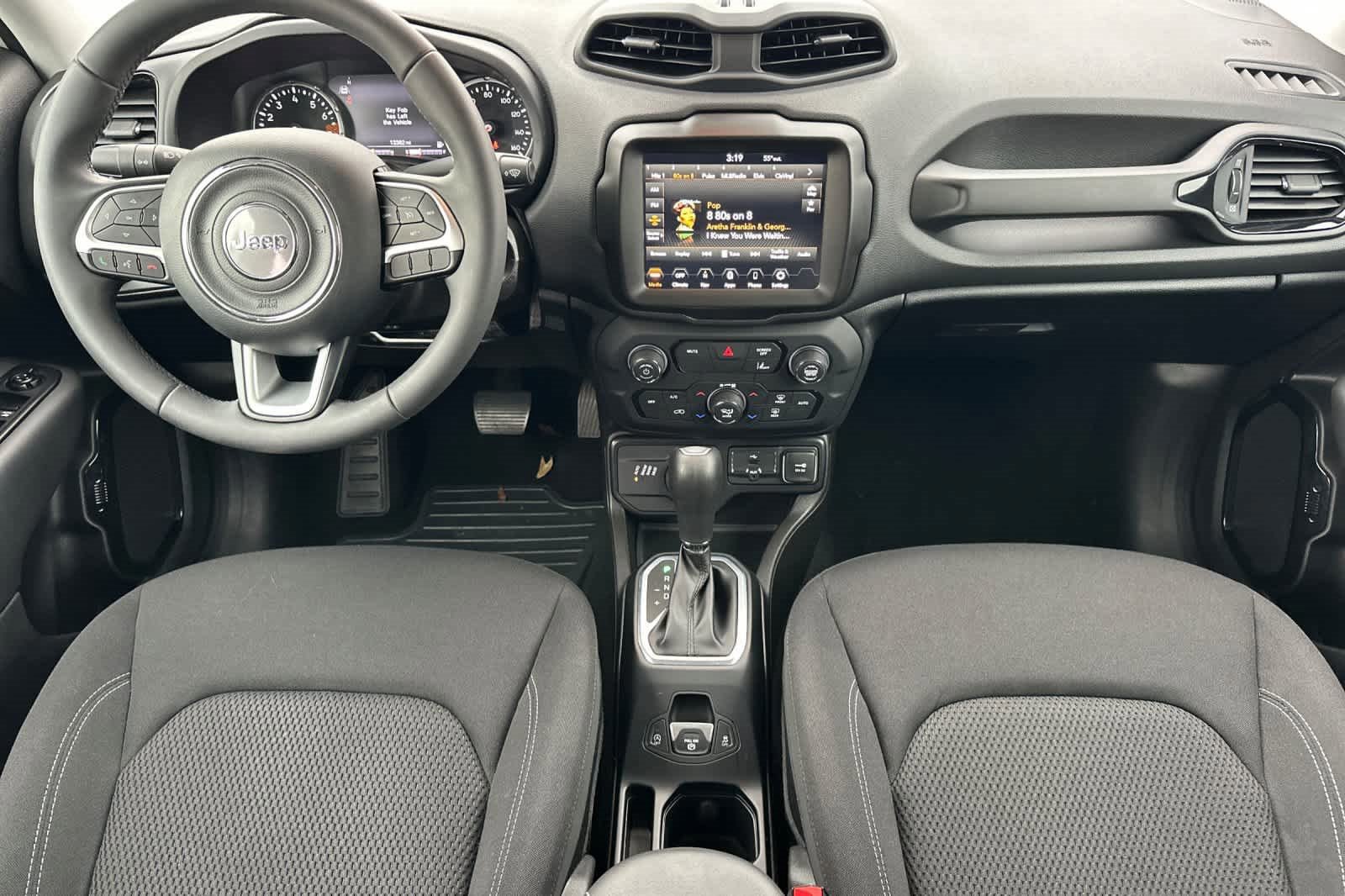 Used 2023 Jeep Renegade Altitude image 9