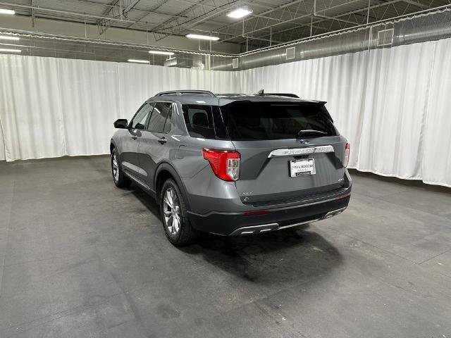 Certified 2022 Ford Explorer XLT w/ Equipment Group 202A AWD/4WD image 7