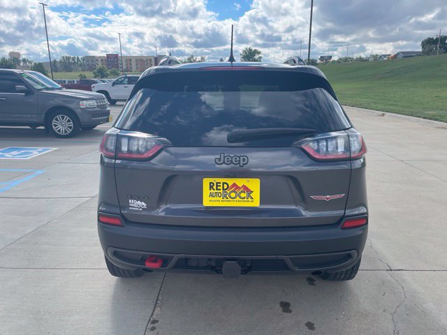 Used 2022 Jeep Cherokee Trailhawk w/ Trailer Tow Group AWD/4WD image 5