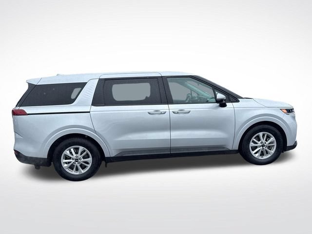 Used 2022 Kia Carnival LX FWD image 7