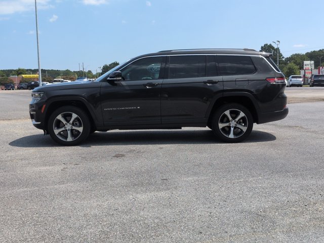 Used 2023 Jeep Grand Cherokee L Limited w/ Luxury Tech Group II AWD/4WD image 7