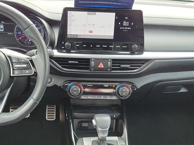 Used 2023 Kia Forte GT-Line w/ GT-Line Premium Package FWD image 24